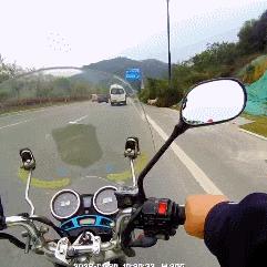 风凰山摩托车事故视频最新,凤凰山摩托车市场搬到哪里去了